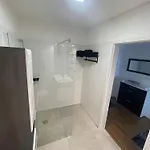 Luxusapartment Mit 40 Qm Terrasse, E-parkplatz Und Parkplatz グラーツ