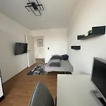 Luxusapartment Mit 40 Qm Terrasse, E-parkplatz Und Parkplatz アパート *