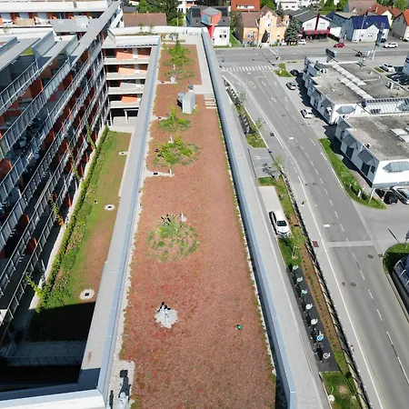 Apartment Luxusapartment Mit 40 Qm Terrasse, E-parkplatz Und Parkplatz Graz