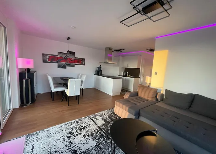 Luxusapartment Mit 40 Qm Terrasse, E-parkplatz Und Parkplatz Apartamento *