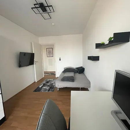 Luxusapartment Mit 40 Qm Terrasse, E-parkplatz Und Parkplatz شقة *