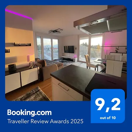 Luxusapartment Mit 40 Qm Terrasse, E-parkplatz Und Parkplatz * Graz