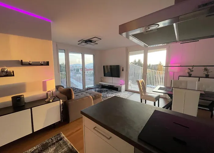 Luxusapartment Mit 40 Qm Terrasse, E-parkplatz Und Parkplatz 아파트 *