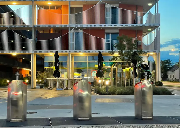 아파트 Luxusapartment Mit 40 Qm Terrasse, E-parkplatz Und Parkplatz *