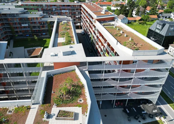 Luxusapartment Mit 40 Qm Terrasse, E-parkplatz Und Parkplatz 그라츠